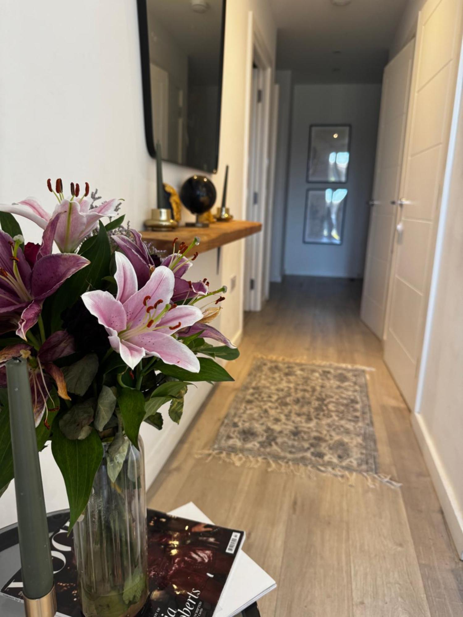 Luxury Entire 1 Bed Flat, Excel, Airport, Custom House Appartement Londen